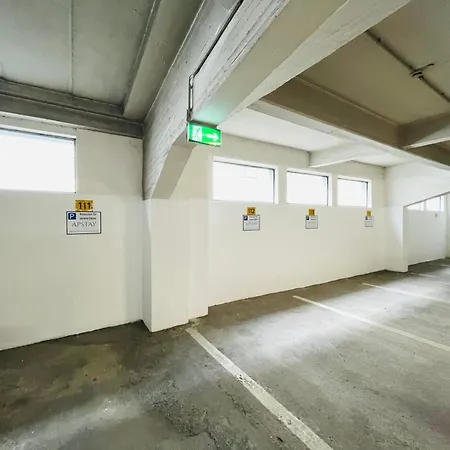 Apstay Center Deluxe ǀ Parking Option ǀ Self Check-in Apartahotel 3*