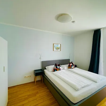 Aparthotel Apstay Center Deluxe ǀ Parking ǀ Self Check-in 3*