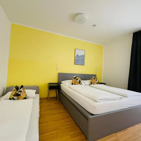 Apstay Center Deluxe ǀ Parking ǀ Self Check-in 3*