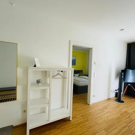 Apstay Center Deluxe ǀ Parking ǀ Self Check-in Graz