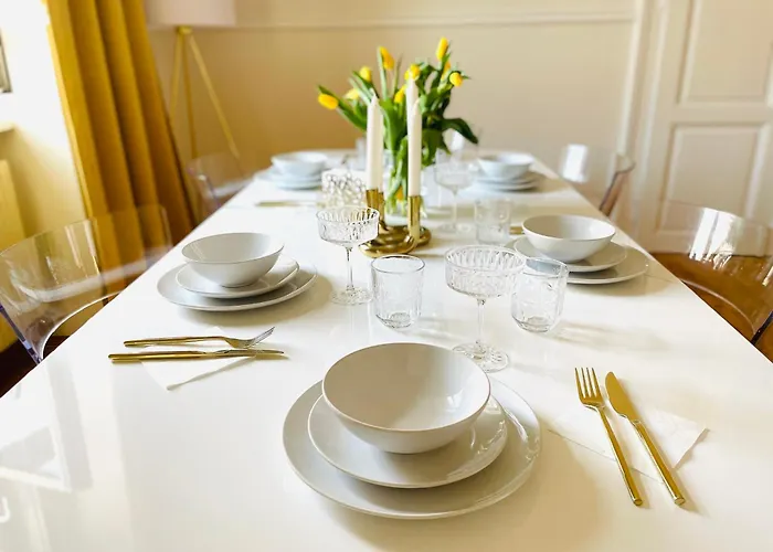 Apstay Center Deluxe ǀ Parking Option ǀ Self Check-in Ξενοδοχείο με διαμερίσματα